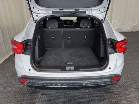 Used 2024 Chevrolet Trax RS w/ Driver Confidence Package image 22