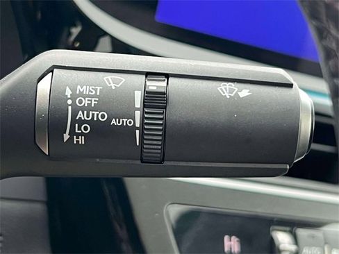 Certified 2023 Lexus ES 350 w/ Premium Package image 31