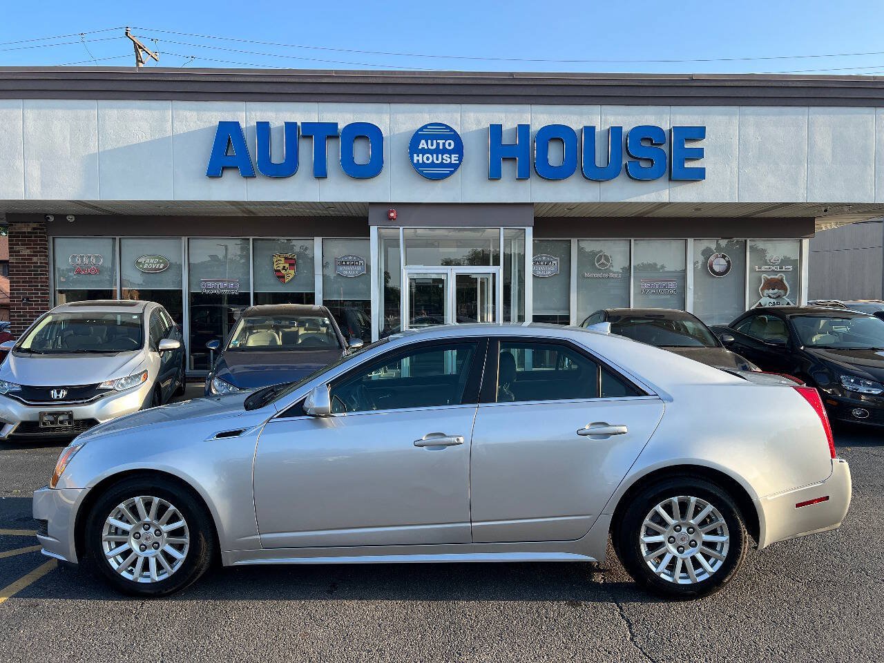 Used 2011 Cadillac CTS AWD Sedan image 7