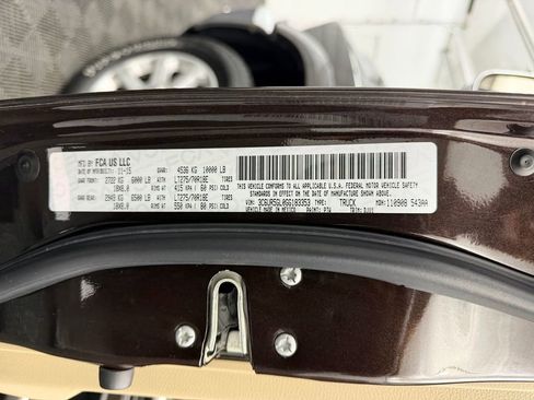 Used 2016 RAM 2500 Longhorn w/ Convenience Group image 20