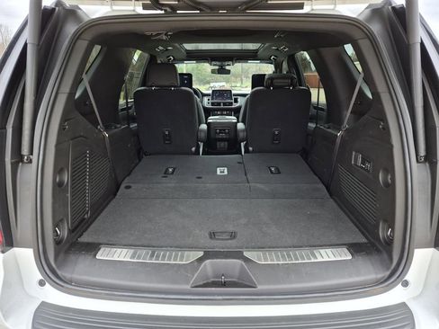 Used 2021 Chevrolet Tahoe RST w/ Luxury Package image 10