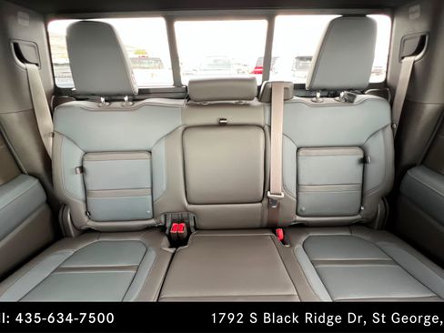 Used 2021 GMC Sierra 1500 Denali w/ Denali Ultimate Package AWD/4WD image 24
