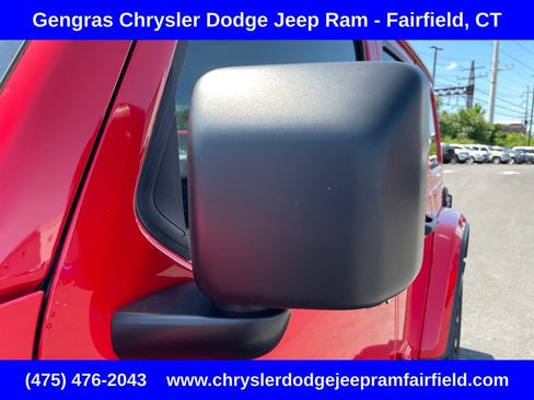 Certified 2025 Jeep Wrangler Unlimited Sahara w/ Safety Group AWD/4WD image 14