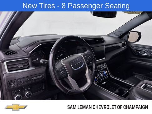 Used 2021 GMC Yukon XL Denali AWD/4WD image 9