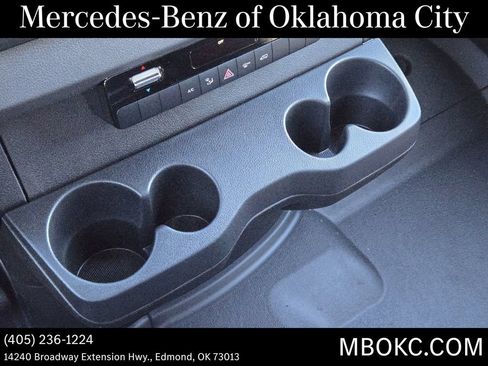Used 2025 Mercedes-Benz Sprinter 2500 image 21