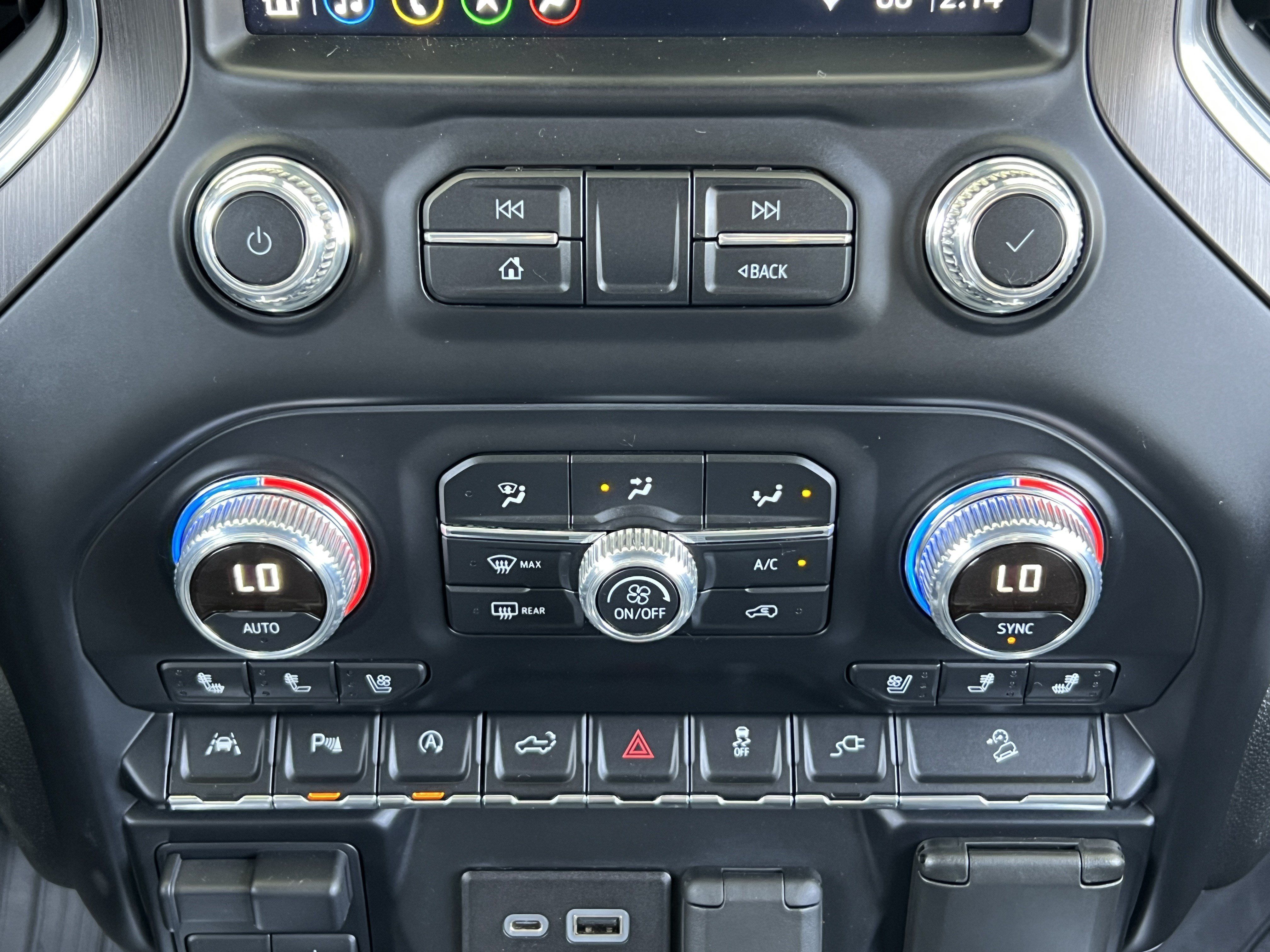 Used 2019 GMC Sierra 1500 AT4 w/ AT4 Premium Package AWD/4WD image 30