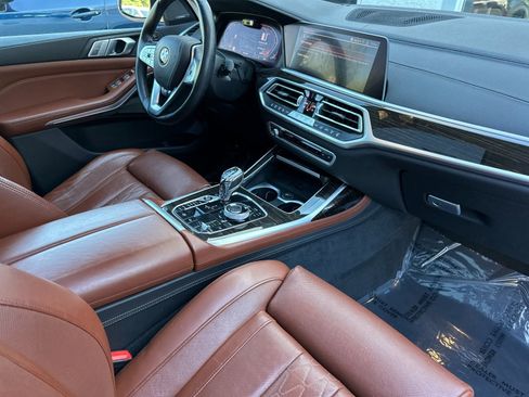 Used 2019 BMW X7 xDrive40i w/ Premium Package AWD/4WD image 16