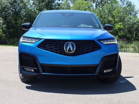 New 2026 Acura MDX A-Spec image 2