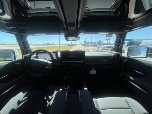 New 2025 GMC Hummer EV 3X w/ Extreme Off-Road Package AWD/4WD image 14