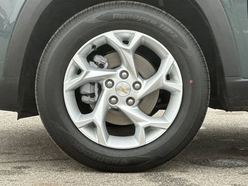 New 2026 Chevrolet Trax LS w/ LS Convenience Package FWD image 31