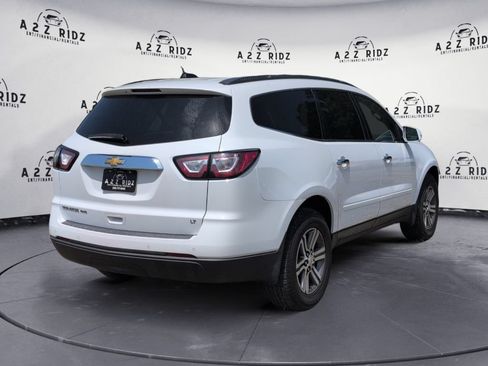 Used 2017 Chevrolet Traverse LT AWD/4WD image 6