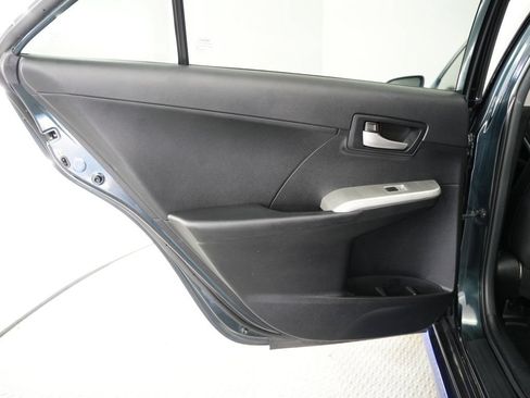 Used 2014 Toyota Camry SE FWD image 37
