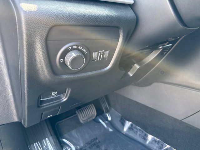 New 2026 Jeep Grand Cherokee L 4WD image 19