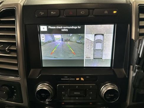 Certified 2019 Ford F150 Platinum w/ Equipment Group 701A Luxury AWD/4WD image 29