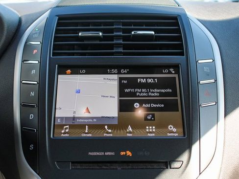 Used 2017 Lincoln MKC Reserve w/ Lincoln MKC Climate Package image 22