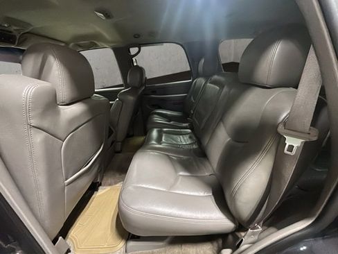 Used 2005 Chevrolet Tahoe LT w/ LT Preferred Equipment Group image 21