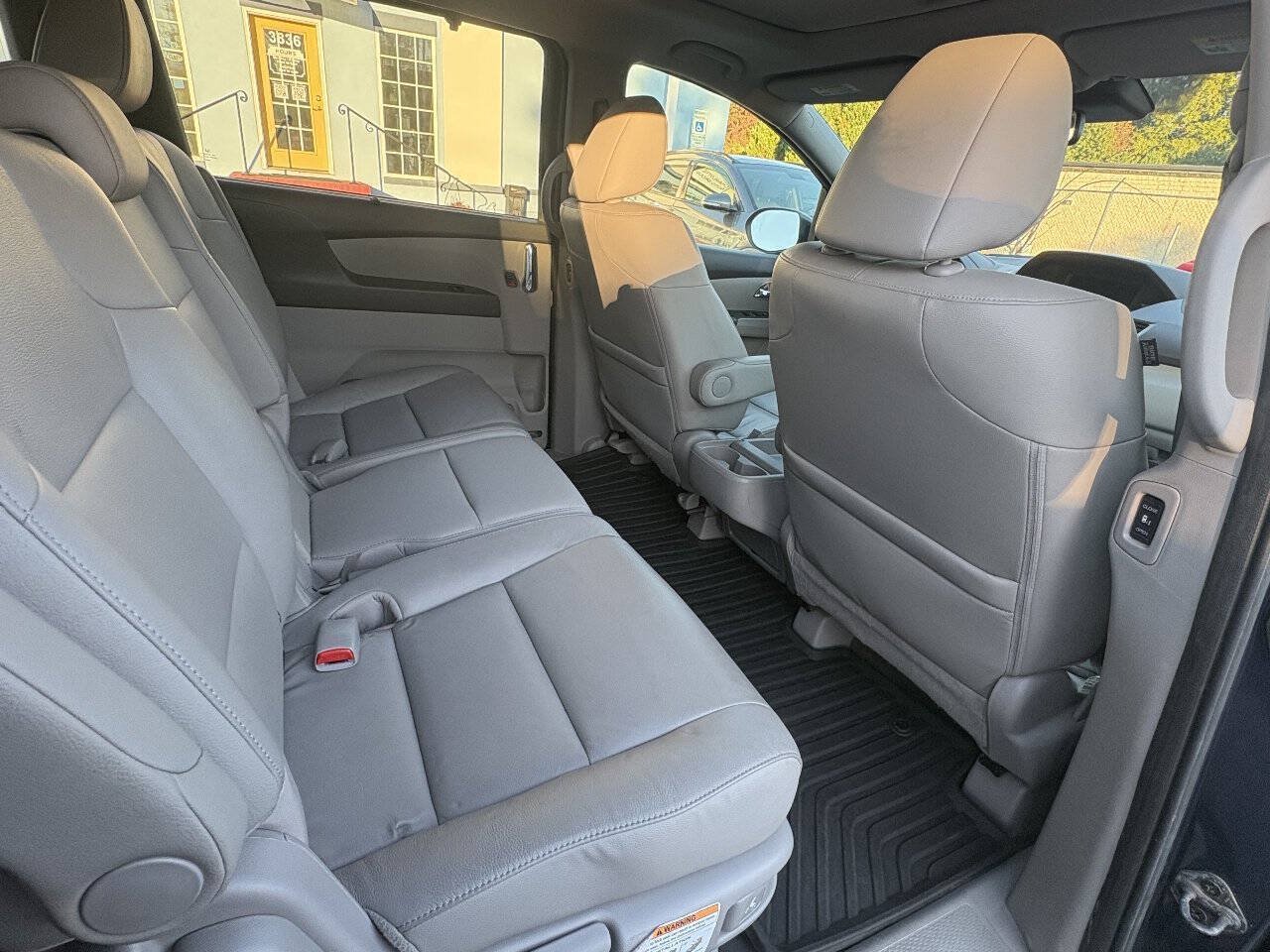 Used 2015 Honda Odyssey EX-L image 17