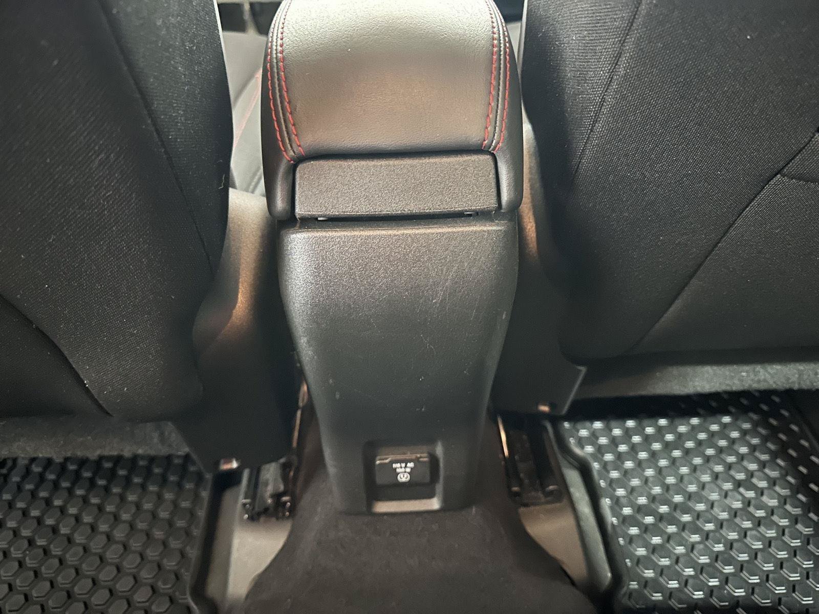 Used 2016 Jeep Renegade Trailhawk AWD/4WD image 19