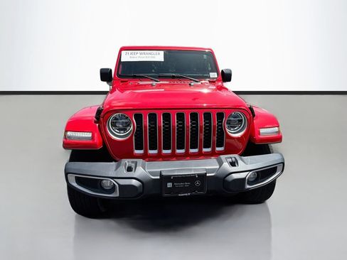 Used 2021 Jeep Wrangler Unlimited Sahara w/ Cold Weather Group AWD/4WD image 2