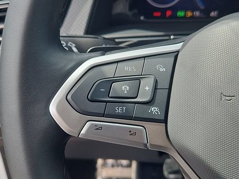Used 2024 Volkswagen Atlas Peak Edition SEL AWD/4WD image 26