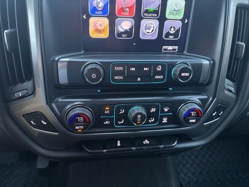 Used 2018 Chevrolet Silverado 1500 LTZ image 21