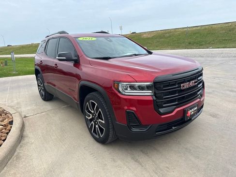 Used 2021 GMC Acadia SLE w/ Elevation Edition FWD image 4