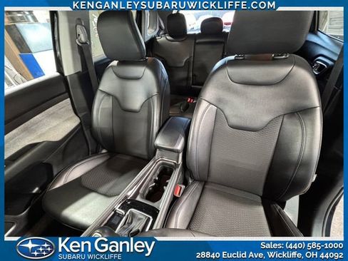 Used 2022 Jeep Compass Latitude AWD/4WD image 19