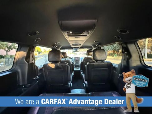 Used 2018 Dodge Grand Caravan GT FWD image 31