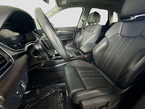 Used 2021 Audi Q5 e Premium Plus w/ Premium Plus Package image 22