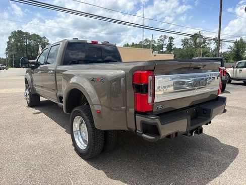 New 2026 Ford F450 Platinum w/ Platinum Plus Package AWD/4WD image 7