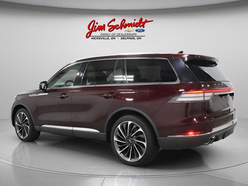 Used 2020 Lincoln Aviator Reserve w/ Equipment Group 202A AWD/4WD image 4