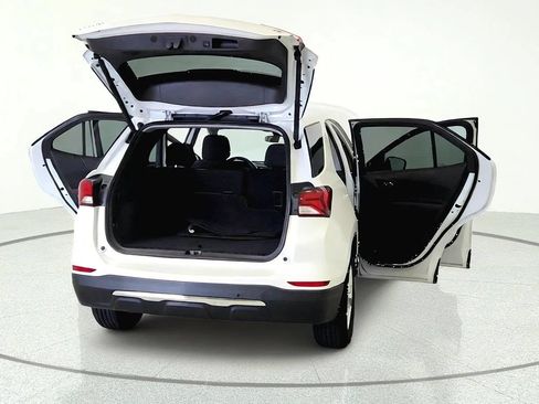 Used 2022 Chevrolet Equinox LT FWD image 11