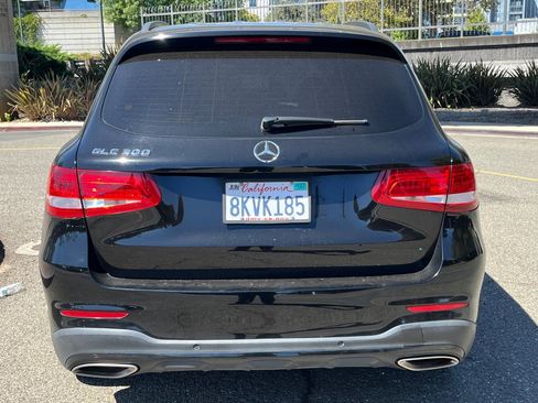 Used 2019 Mercedes-Benz GLC 300 image 5