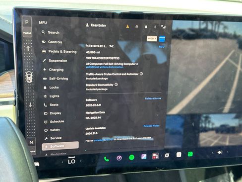 Used 2023 Tesla Model X AWD/4WD image 32