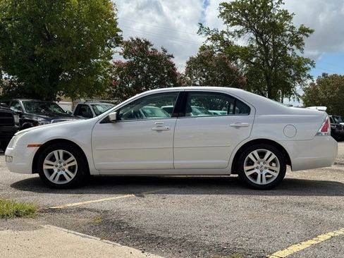 Used 2009 Ford Fusion SEL FWD image 3