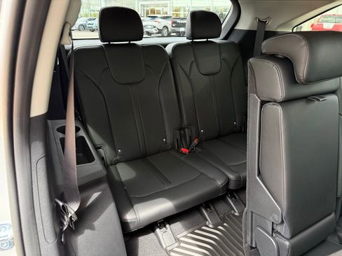 New 2026 Kia Sorento S AWD/4WD image 32