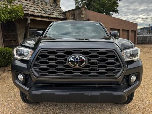 Used 2022 Toyota Tacoma 4x4 Double Cab image 6