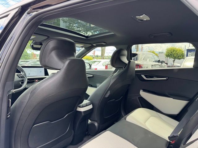 Certified 2024 Kia EV6 GT-Line w/ GT-Line White Seat Package AWD/4WD image 13