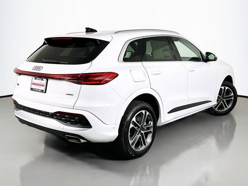 New 2026 Audi Q5 Premium AWD/4WD image 13