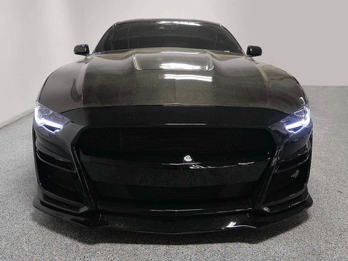Used 2020 Ford Mustang GT Premium w/ GT Performance Package RWD image 2