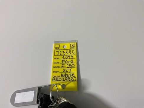 Used 2023 Ford F250 XLT image 37