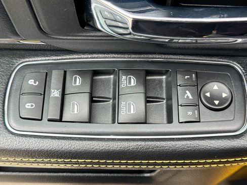 Used 2016 RAM 1500 Sport w/ Stinger Yellow Sport Package AWD/4WD image 17