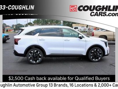 New 2025 Kia Sorento EX w/ Panoramic Sunroof Package