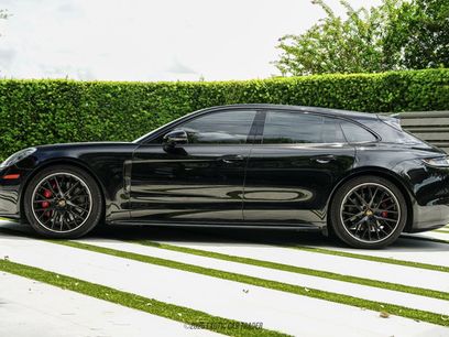 Used 2023 Porsche Panamera GTS