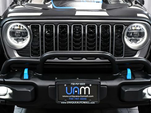 Used 2023 Jeep Wrangler Unlimited Rubicon 4xe AWD/4WD image 67