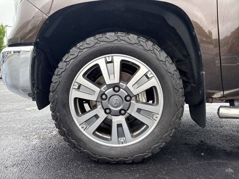 Used 2021 Toyota Tundra 1794 Edition AWD/4WD image 11