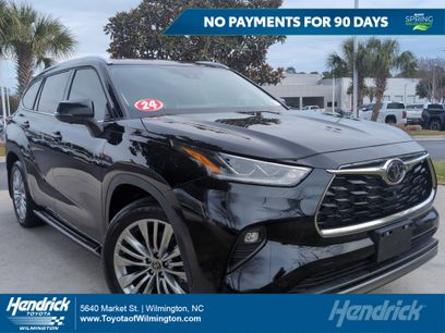 Used 2024 Toyota Highlander Platinum