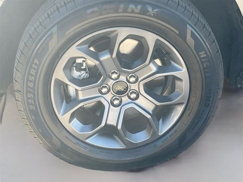 Used 2023 Ford Maverick XLT image 29