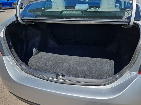 Used 2019 Toyota Corolla LE FWD image 10