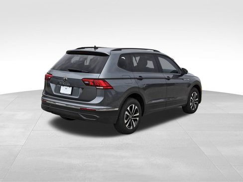 Used 2022 Volkswagen Tiguan S w/ IQ.Drive Package FWD image 4